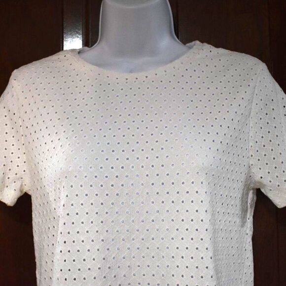 Zara White Short Sleeve Blouse Size Medium Minimalist Chic Summer Top - Picture 5 of 14